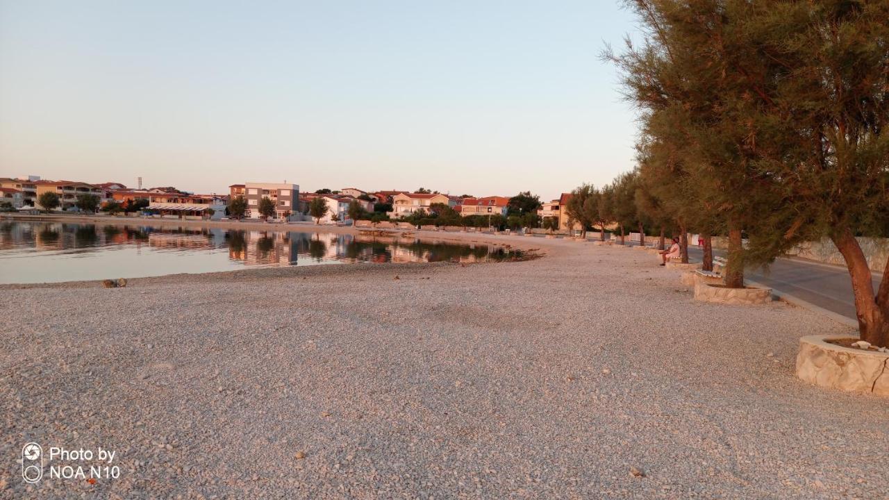 Apartman Nardi Vir Dış mekan fotoğraf